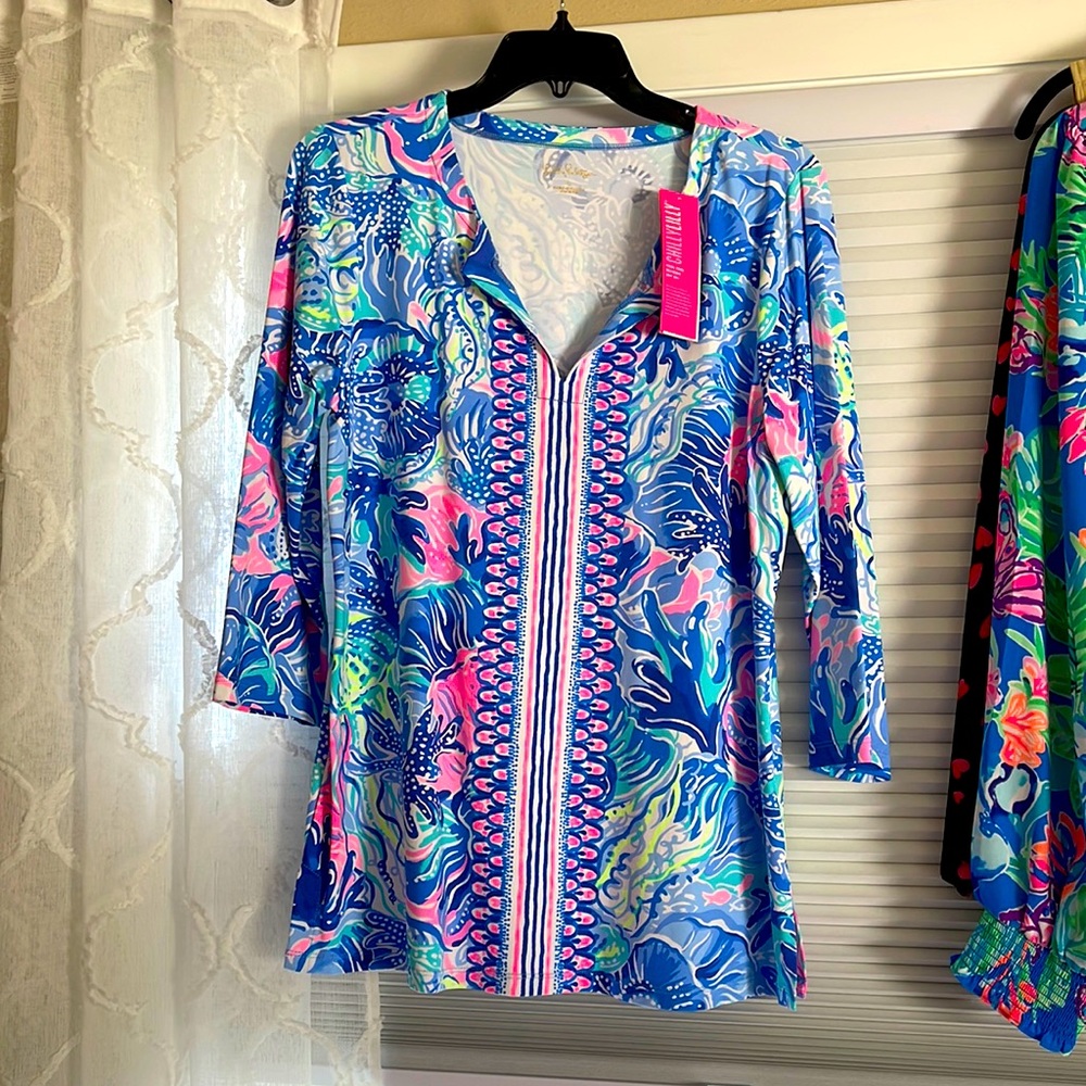 NWT LILLY PULITZER KARINA UPF50 top size Large